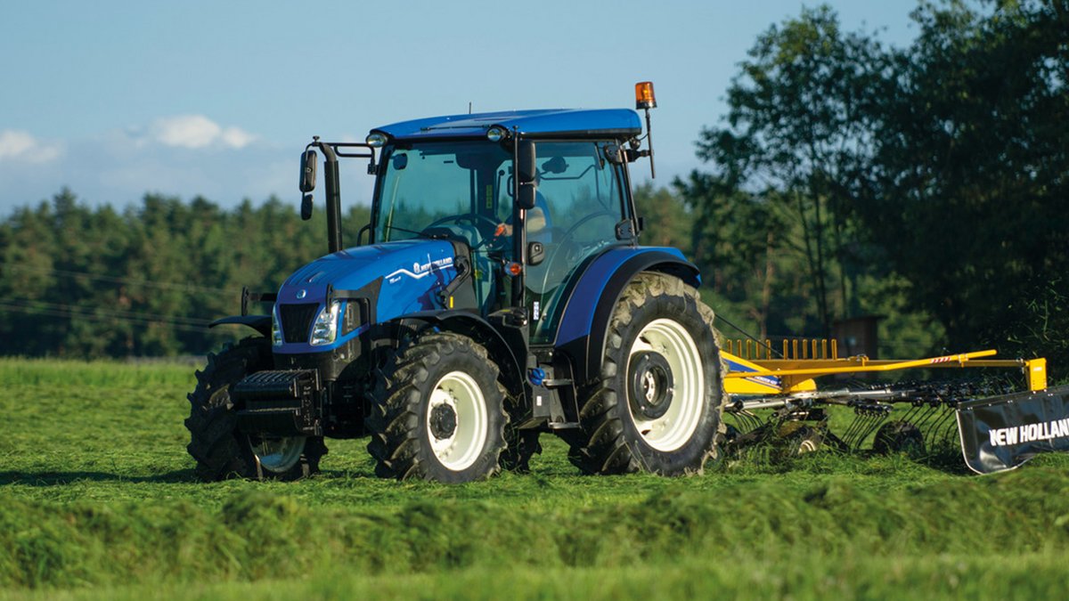 New Holland T5.100S bei Traktoren Strauss